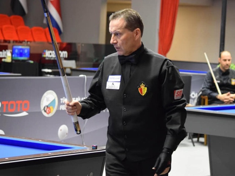 Eddy Merckx được nhớ tới là cơ thủ hàng đầu của nền bida thế giới 